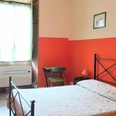 Near Colosseum Apartman *